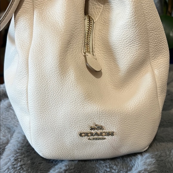 Coach Madison Phoebe Ivory Pebble Leather Shoulder Bag EUC retail $395 - Picture 5 of 11